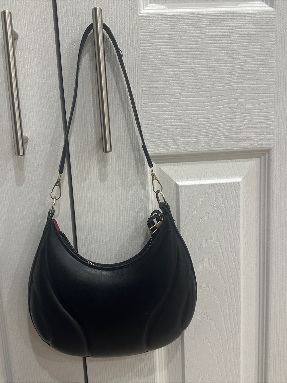 Black Crescent Shoulder Bag - Picture 2 of 4